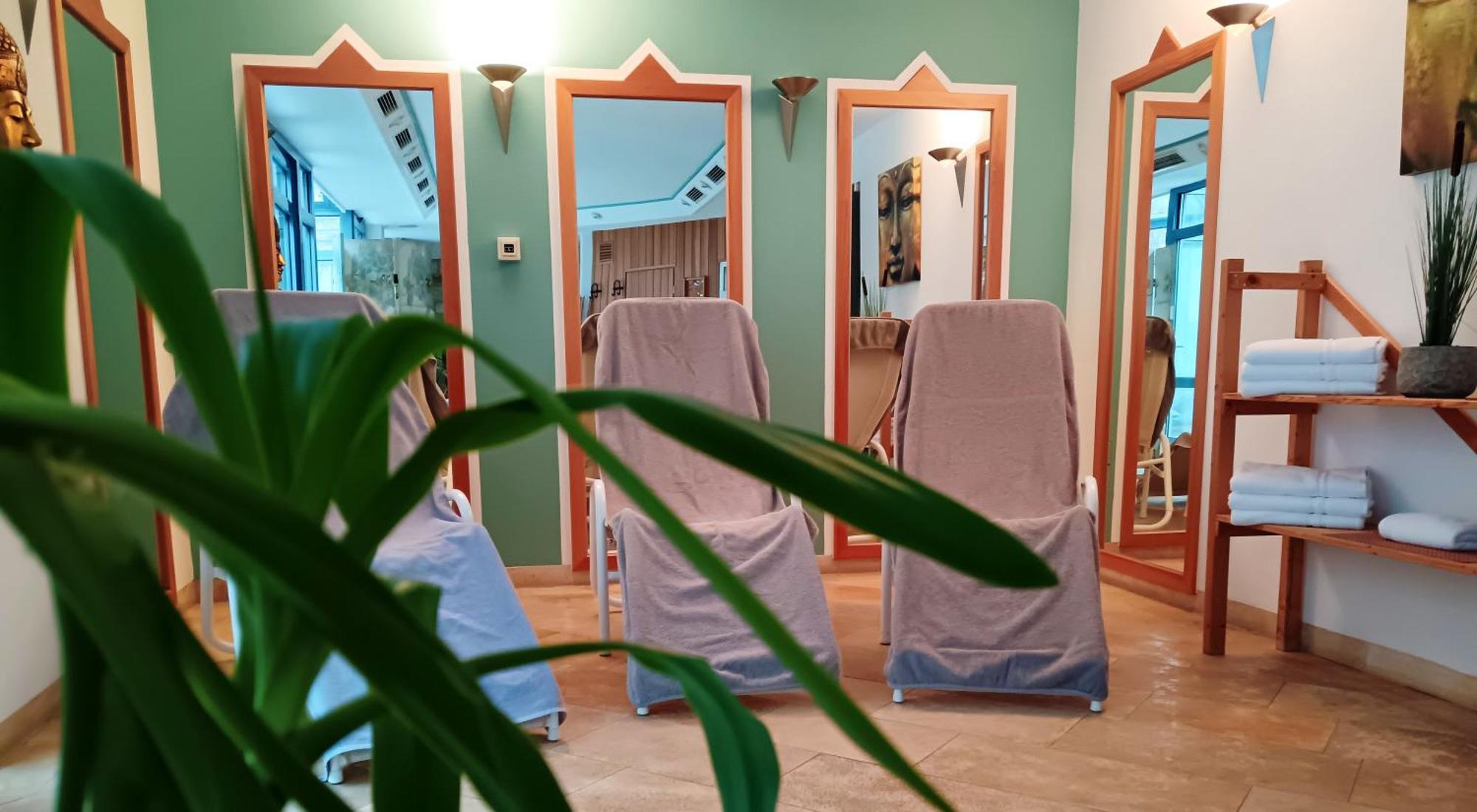 Behringers Freizeit - Und Tagungshotel غوسوينستين المظهر الخارجي الصورة